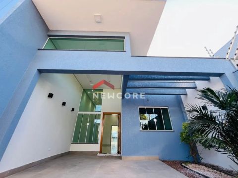 Casa em Rua Vereador José Mário Hauari - Jardim Monte Rei - Maringá/PR