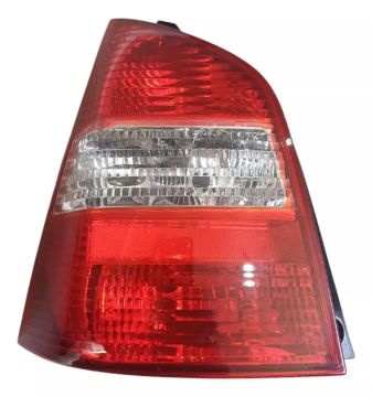 Lanterna Esquerda Nissan Livina 2010/2014