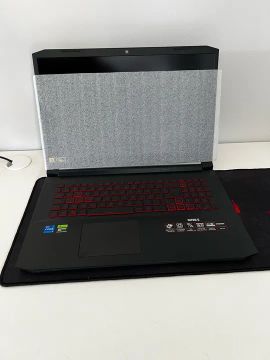 Acer Nitro 5 i7 + RTX 3050 + 17.3?
