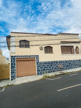 Aluguel de casa - ótima localização 