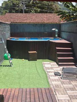 Piscina 10mil litros com deck