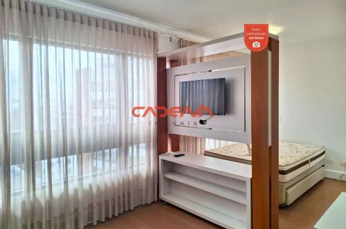 Studio com 1 quarto e 1 vaga para aluguel no Juvevê