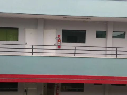 Excelente sala comercial na região Central de Taubaté de 33 m2