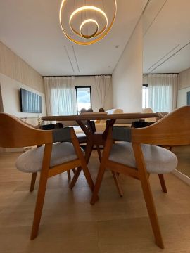 Cadeiras para mesa de jantar 