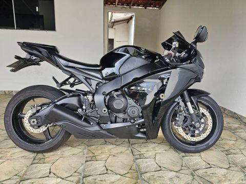 CBR1000RR Fireblade AllBlack