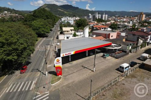 Loja de 32 m², na Avenida José Acácio Moreira, ideal para o seu negócio