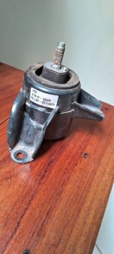 Suporte coxim Motor direito hidráulico Hb20s original 