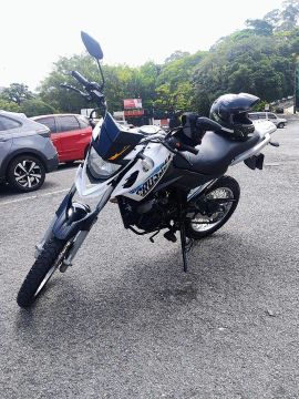 VENDE SE Motocicleta Yamaha Crosser 150cc