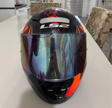 Capacete LS2 FF327  -  Tamanho M  -  Preto/Laranja