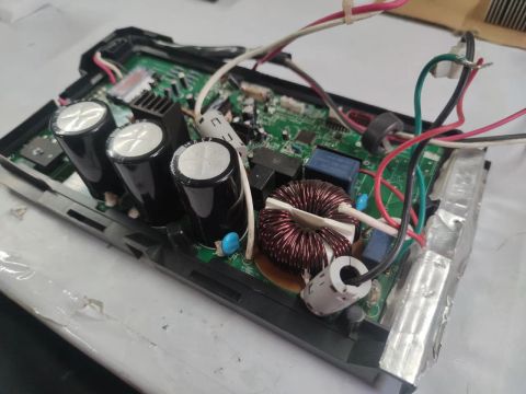 Placa Da Condensadora Fujitsu 18.000 BTUs  Quente/ frio 