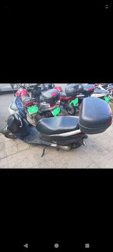 Vendo ou troco lead 110 2013  7500,?