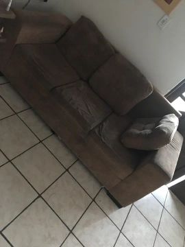 Sofá 3 lugares em ótimo estado