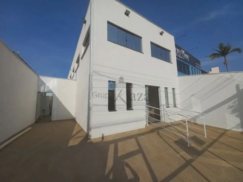 Ponto Comercial - Centro - Jacareí - 292m².