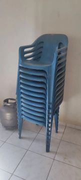 Cadeiras Plásticas Empilháveis - Azul