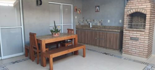 Casa a venda e locação no Condomínio Vintage Clube bairro Engordadouro - Jundiaí-SP