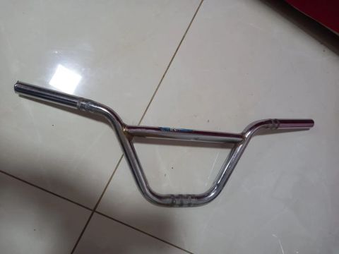 Guidão BMX Cromado