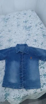 Camisa Jeans tamanho 10- Azul