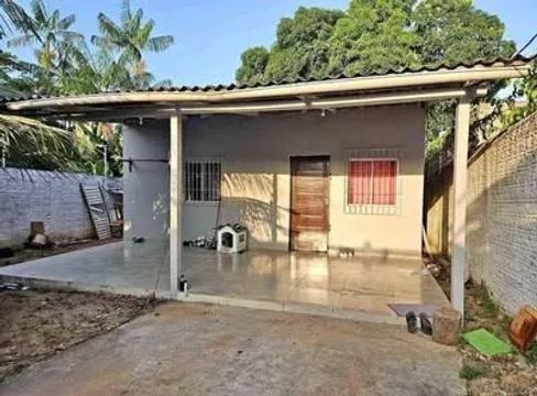 c.q 13 CASA EM ALTINOPOLIS GOVERNADOR VALARES 