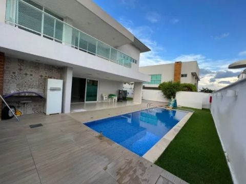 TA Casa Duplex no Condomínio Terras Alphaville de 400 m2 de área construída .