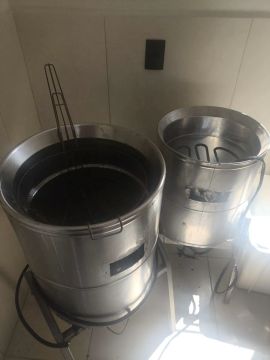 2 Fritadeiras Industriais