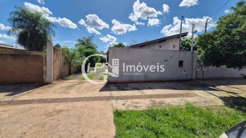 Terreno Comercial de 440m² na Vila Ipiranga, Campo Grande-MS: Excelente Oportunidade de In