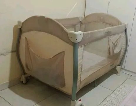 Berço portátil para bebê