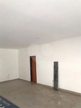 Salão Comercial para locação em Centro - SP
