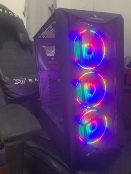 GABINETE GAMER EM PERFEITO ESTADO 