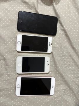 3 iPhones para venda 