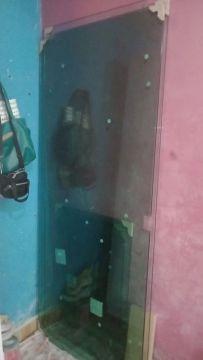 Porta de vidro temperado para segurança residencial