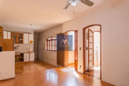 CASA Á VENDA 05 DORMITÓRIOS / VILA PROGRESSO JUNDIAÍ-SP