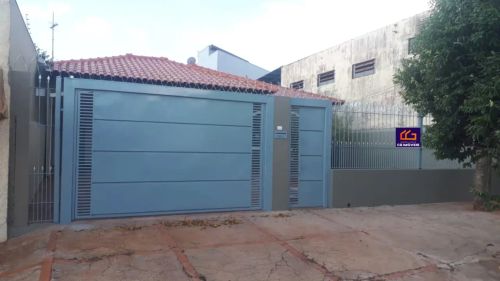 CASA TERREA com 6 quartos PROXIMO AV DAS BANDEIRAS