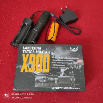 Lanterna Tática Militar X900 - 980.000W/1.580.000 Lumens
