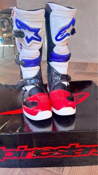 BOTA ALPINESTAR NA CAIXA 