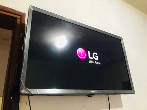 "smart tv lg 32 branca" - TVs no Brasil