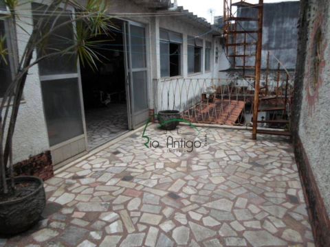 Casa - Rua Professor Plínio Bastos - Venda - Olaria