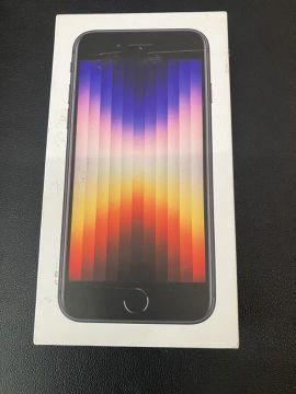 iPhone SE (3rd Generation) 64GB Midnight - Excelente