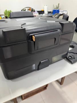 Bauleto BMW com a base de encaixe.