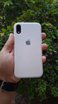 IPHONE XR 128GB