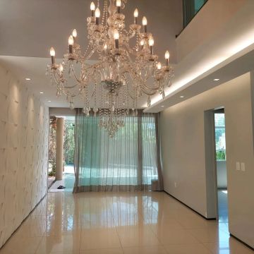 Casa em condomínio nos Morros com 4 suítes 230m² de área construída móveis planejados fina