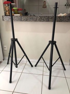 Vendo tripé para caixa de som 