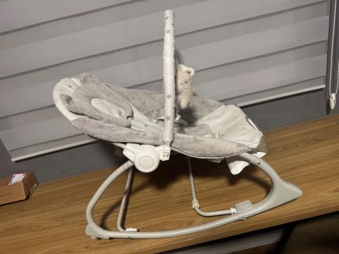 Cadeirinha de balanço para bebê 