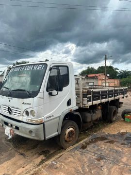 Accelo 715c pra RETIRADA DE PEÇAS  