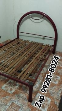 Cama casal sem colchão
