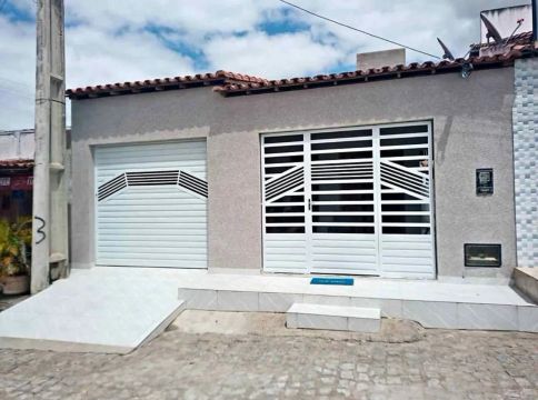 VENDE-SE NO VINHAIS