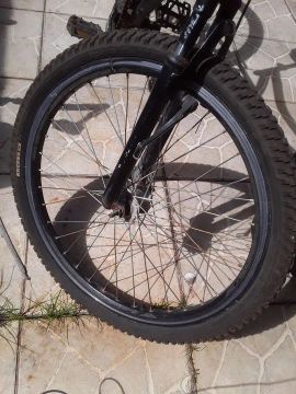 Aro VMax 26 baixo dianteiro