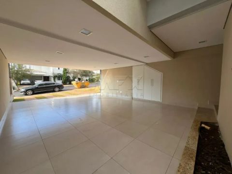 Sobrado 4 suítes, com suíte Master e Closet para Locação