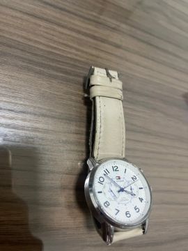 Relógio tommy Hilfiger branco pulseira couro