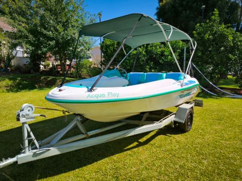 Lancha Jet boat Sea Doo 4 tempos