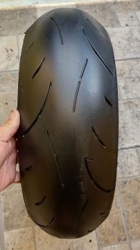Pneu usado Dunlop Sport Max D214 180/55-17